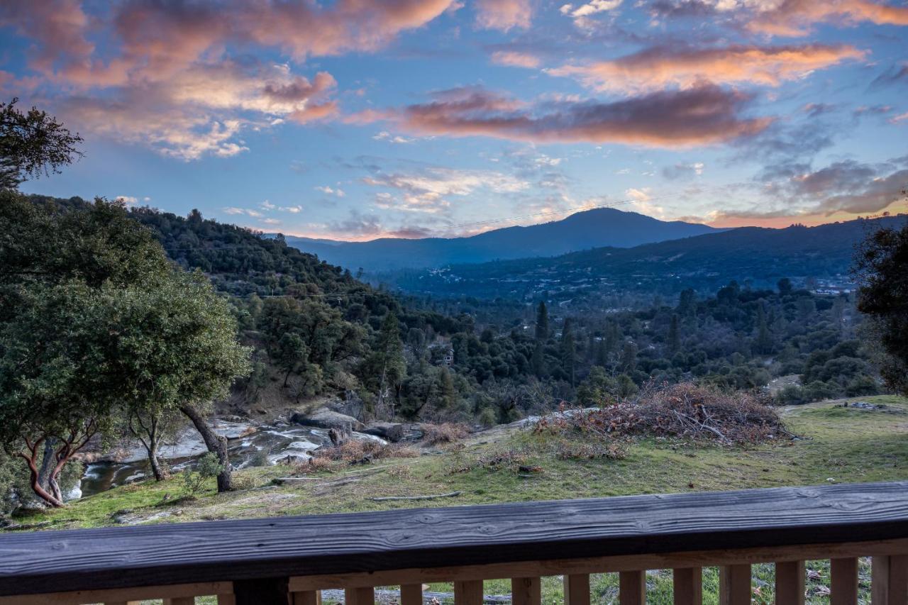 Casa Rio Yosemite -Waterfall Plus 9 Acres Oakhurst Bagian luar foto