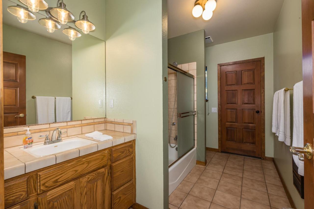 Casa Rio Yosemite -Waterfall Plus 9 Acres Oakhurst Bagian luar foto